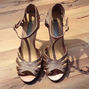 Betsey Johnson Sb-tee glitter heels